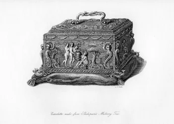 Geschnitzte Kassolette aus dem Holz von Shakespeares Maulbeerbaum, 18. Jahrhundert, 1840