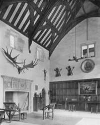 Die große Halle und ihr Kamin