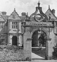 Die Veranda und das Tor