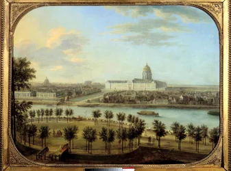 Les Invalides vom Cours la Reine in Paris gesehen