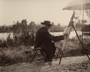 Der Maler Lhermitte Léon (1844-1925), bei der Arbeit am Ufer der Marne, nicht weit von seinem Anwesen, etwa 1914-1915, Frankreich