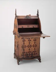 Schreibtisch, um 1889