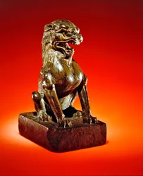 Sitzender Löwe, Tang-Dynastie (618-906)