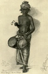Pina - Trommlerjunge in einem buddhistischen Tempel, Kandy, Ceylon, 1898