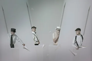 Papierflieger-Kommunikation