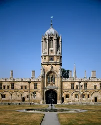 Ansicht der Kuppel des Christ Church College, entworfen von Architekt Christopher Wren
