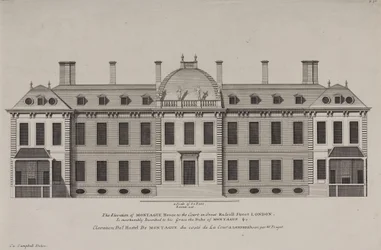 Ansicht von Montague House zum Hof der Great Russell Street, Holborn, um 1725 (Gravur)