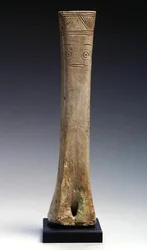Geschnitzte Figur, Frühbronzezeit, 2700-1900 v. Chr.