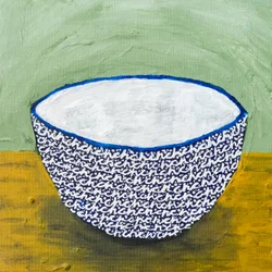 Gemusterte blaue Schale