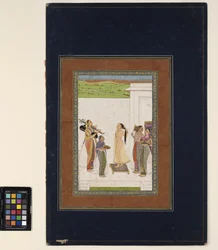 Eine Frau, die ihre Toilette vervollständigt