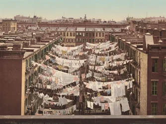 Eine Montagwäsche, New York City, veröffentlicht 1900