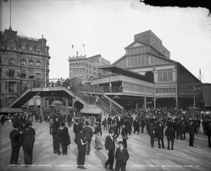 Manhattan-Eingang zur Brooklyn Bridge, New York, ca. 1905