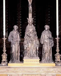 Gruppe von Jungfrau und Kind mit Heiligen, von Donatello, Basilika des Heiligen Antonius von Padua, Italien