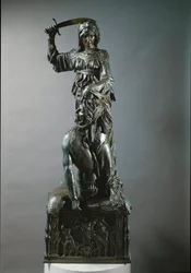 Judith und Holofernes. Bronzeskulptur