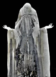 Ätherische Kapuzenfigur