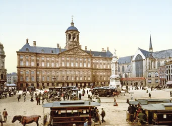 Der Königliche Palast in Amsterdam vom Dam-Platz