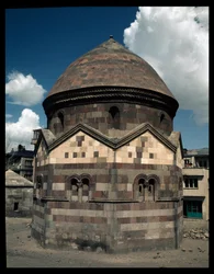 Achteckiges Mausoleum des Sultans Turbesi