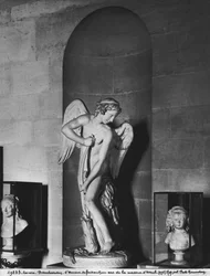 Amor schnitzt seinen Bogen aus der Keule des Herkules, 1747-50
