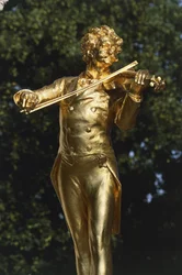 Statue eines Musikers, Johann Strauss Statue, Wien, Österreich