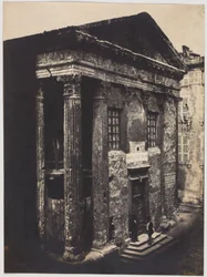 Fassade, Tempel des Augustus und der Livia, Vienne