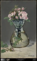 Moosrosen in einer Vase