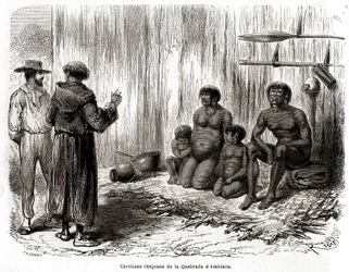 Christliche Evangelisierung einer Familie von Yahuas Orejones Indianern in Peru
