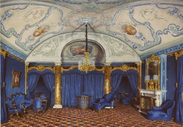 Innenräume des Winterpalastes. Das vierte reservierte Apartment. Ein Schlafzimmer