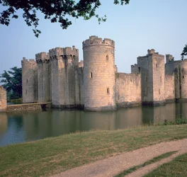 Bodiam Castle, 14. Jahrhundert