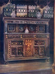 Geschnitzter und eingelegter Eichenschrank