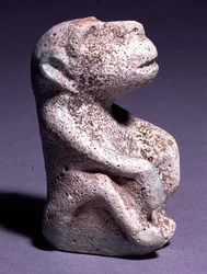 Pavian-Statuette, aus dem Hierakonpolis-Tempel, Hauptdepot, frühe Dynastiezeit, 1.-2. Dynastie