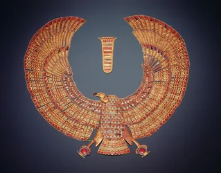 Kragen in Form der Geiergöttin Nekhbet, aus dem Grab von Tutanchamun (ca. 1370-1352 v. Chr.) Neues Reich