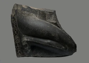 Kniende Statue von Khaemwaset, 1281-1277 v. Chr.