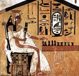 Nefertari spielt Senet