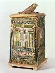 Kanopenkrugkasten, aus Saqqara, Spätzeit