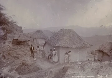 Barbadisches Dorf auf einem Hügel, 1880