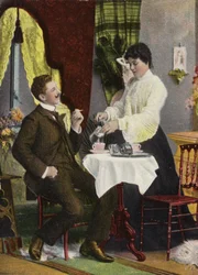 Paar trinkt zusammen Tee