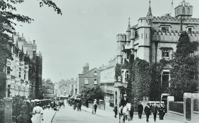 Ellerker College für die Töchter von Gentlemen, Richmond Hill, Richmond: Gesamtansicht, 1895