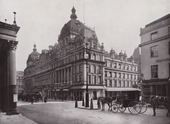 Sein Majestäts Theater und das Carlton Hotel, Haymarket