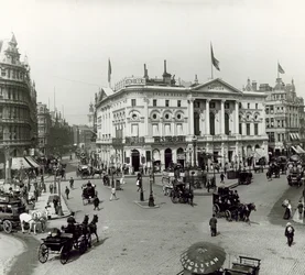 London Pavilion, Piccadilly Circus, London, um 1900
