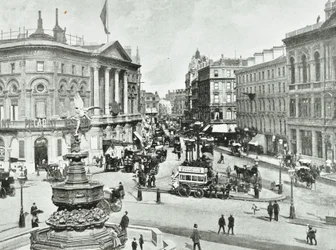 London Pavilion, Piccadilly Circus, Westminster LB: Blick nach Osten, 1896