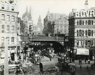 Ludgate Circus, London, um 1900