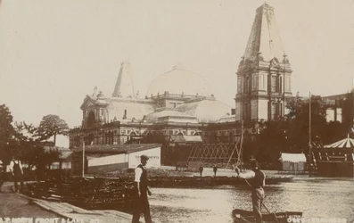 Nordfront und See, Alexandra Palace