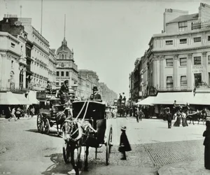 Oxford Circus, Westminster LB: Blick nach Osten, 1890