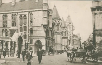 Die Gerichtsgebäude, London