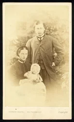 Der Prinz und die Prinzessin von Wales und Prinz Albert Victor