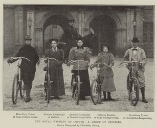 Die königliche Hochzeit in Coburg, eine Gruppe von Radfahrern