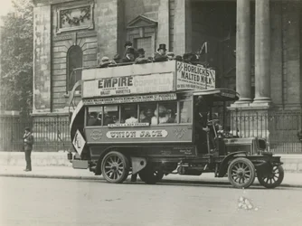 Union Jack Omnibus