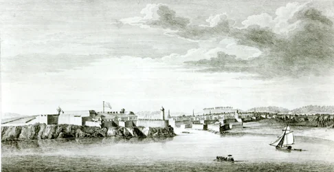 Ein Ausblick auf das Moro-Schloss und die Stadt Havanna vom Meer aus, graviert von Pierre Charles Canot nach einer Zeichnung eines Offiziers der britischen Marine, 1818