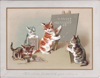 Eine viktorianische Grußkarte mit einem Kätzchen, das auf einer Tafel auf einer Staffelei schreibt, während zwei andere kleine Schiefertafeln in ihren Pfoten halten, um 1880