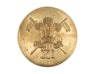 Knopf, Offizier, 11.